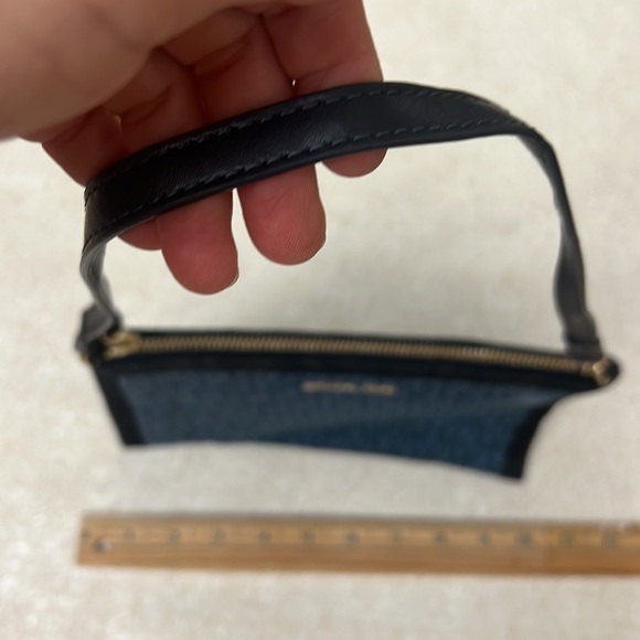 Michael Kors signature Denim Pouchette (Wristlet/Pouch/Clutch). Convertible! - Picture 7 of 16
